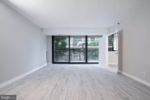 5505 Seminary Rd, Falls Church, VA 22041 - Photo 2