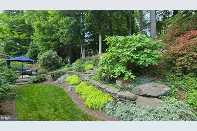 6207 Larstan Drive, Alexandria, VA 22312 - Photo 16