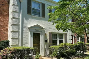 7024 Alicent Pl, McLean, VA 22101 - Photo 1