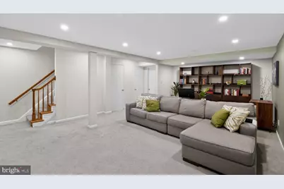7024 Alicent Place, McLean, VA 22101 - Photo 34