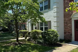 7024 Alicent Pl, McLean, VA 22101 - Photo 2