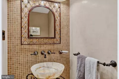 7024 Alicent Place, McLean, VA 22101 - Photo 18