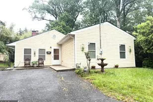 7135 Oak Ridge Rd, Falls Church, VA 22042 - Photo 1