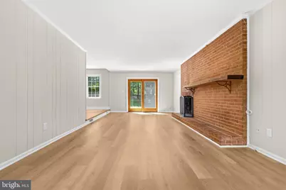 4030 Hadley Lane, Fairfax, VA 22032 - Photo 18