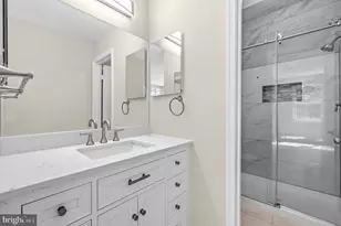 4030 Hadley Ln, Fairfax, VA 22032 - Photo 24