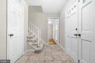 4030 Hadley Ln, Fairfax, VA 22032 - Photo 4