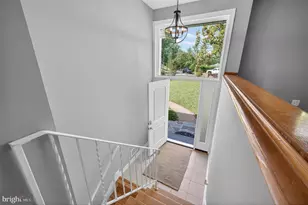 7108 Waldorf Ln, Falls Church, VA 22046 - Photo 12