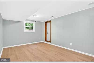 7108 Waldorf Lane, Falls Church, VA 22046 - Photo 44
