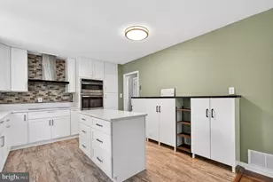 7108 Waldorf Ln, Falls Church, VA 22046 - Photo 20