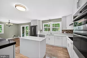 7108 Waldorf Ln, Falls Church, VA 22046 - Photo 22