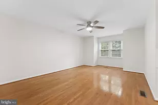 1968 Hopewood Dr, Falls Church, VA 22043 - Photo 4