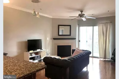 12915 Alton Square #301, Herndon, VA 20170 - Photo 4