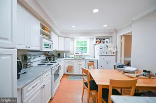 7377 Montcalm Dr, McLean, VA 22102 - Photo 10
