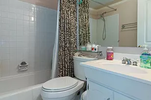 7377 Montcalm Dr, McLean, VA 22102 - Photo 30