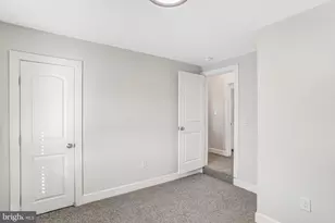 3010 Steven Martin Dr, Fairfax, VA 22031 - Photo 52