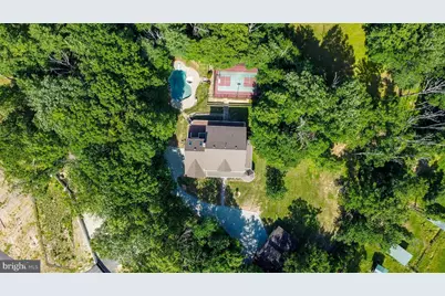 813 Blacks Hill Road, Great Falls, VA 22066 - Photo 10