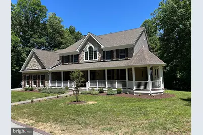 813 Blacks Hill Road, Great Falls, VA 22066 - Photo 1