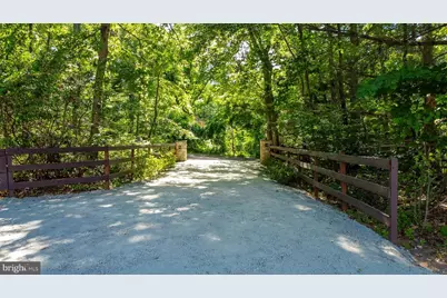 813 Blacks Hill Road, Great Falls, VA 22066 - Photo 66