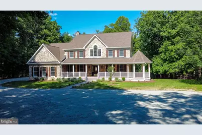 813 Blacks Hill Road, Great Falls, VA 22066 - Photo 4