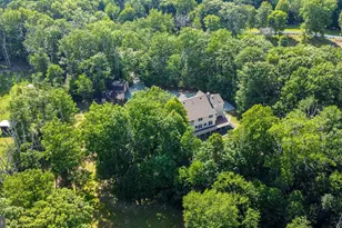 813 Blacks Hill Rd, Great Falls, VA 22066 - Photo 14