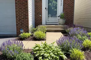 8727 Talbott Farm Dr, Alexandria, VA 22309 - Photo 2