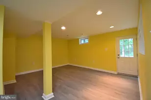 7804 Ridgewood Dr, Annandale, VA 22003 - Photo 18