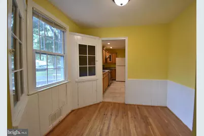 7804 Ridgewood Drive, Annandale, VA 22003 - Photo 6