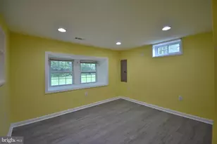 7804 Ridgewood Dr, Annandale, VA 22003 - Photo 20