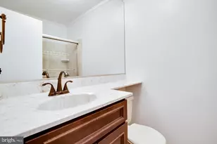 3783 Persimmon Cir, Fairfax, VA 22031 - Photo 18
