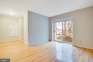 3783 Persimmon Cir, Fairfax, VA 22031 - Photo 14
