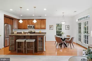 5645 Harrington Falls Ln, Alexandria, VA 22312 - Photo 16