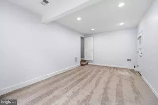 8474 Ararat Ct, Annandale, VA 22003 - Photo 10