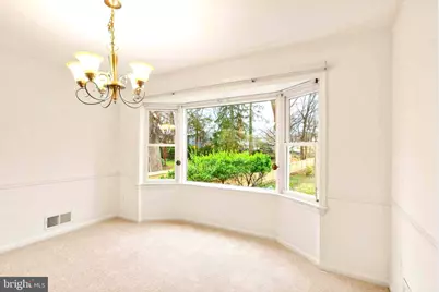 7109 Davis Court, McLean, VA 22101 - Photo 12