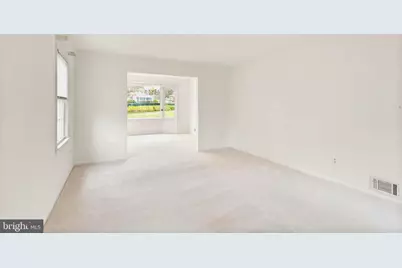 7109 Davis Court, McLean, VA 22101 - Photo 10