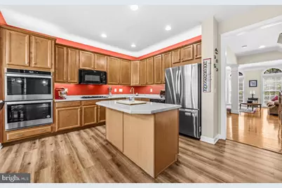 8058 Samuel Wallis Street, Lorton, VA 22079 - Photo 10