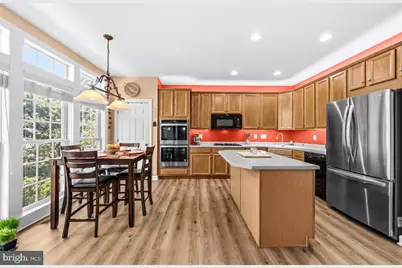 8058 Samuel Wallis Street, Lorton, VA 22079 - Photo 6