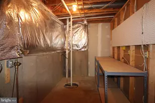 7491 Digby Grn, Alexandria, VA 22315 - Photo 22