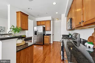 2507 Einstein St, Herndon, VA 20171 - Photo 10