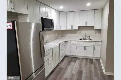 12421 Wendell Holmes Road, Herndon, VA 20171 - Photo 18