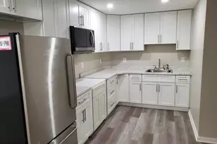12421 Wendell Holmes Rd, Herndon, VA 20171 - Photo 18