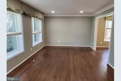 12421 Wendell Holmes Road, Herndon, VA 20171 - Photo 10