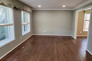 12421 Wendell Holmes Rd, Herndon, VA 20171 - Photo 10