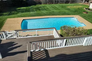 12421 Wendell Holmes Rd, Herndon, VA 20171 - Photo 4