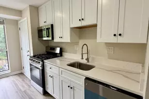 5608 Bloomfield Dr, Alexandria, VA 22312 - Photo 1