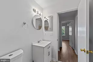 6901 Victoria Dr, Alexandria, VA 22310 - Photo 18