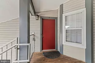 6901 Victoria Dr, Alexandria, VA 22310 - Photo 4