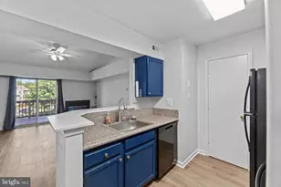 6901 Victoria Dr, Alexandria, VA 22310 - Photo 6