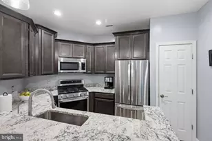 14321 Climbing Rose Way, Centreville, VA 20121 - Photo 10