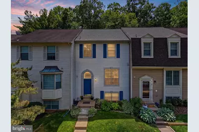 5742 Burke Towne Court, Burke, VA 22015 - Photo 4