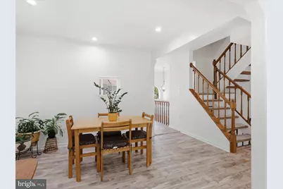 5742 Burke Towne Court, Burke, VA 22015 - Photo 14
